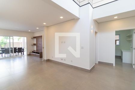 Sala de casa de condomínio à venda com 3 quartos, 257m² em Swiss Park, Campinas