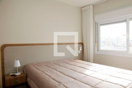 Quarto 1 Suíte de apartamento à venda com 2 quartos, 67m² em Santana, Porto Alegre