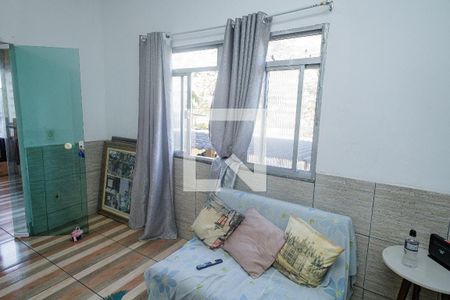 Sala de casa à venda com 5 quartos, 180m² em Campo Grande, Rio de Janeiro