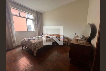 Quarto de apartamento para alugar com 3 quartos, 118m² em Grajaú, Belo Horizonte