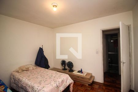 Quarto 1 de apartamento para alugar com 2 quartos, 67m² em Partenon, Porto Alegre