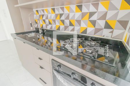 Sala/Cozinha de apartamento para alugar com 2 quartos, 47m² em Vila Ema, São Paulo