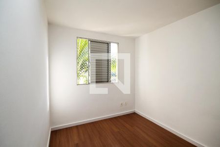 Quarto 1 de apartamento para alugar com 2 quartos, 52m² em Jardim da Gloria, Cotia
