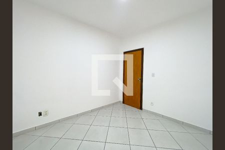 Quarto de casa para alugar com 3 quartos, 150m² em Pindorama, Belo Horizonte