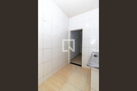 Cozinha de casa de condomínio para alugar com 1 quarto, 68m² em Osvaldo Cruz, Rio de Janeiro