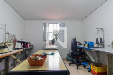 Quarto 2 de casa à venda com 5 quartos, 232m² em Jardim Maringa, São Paulo