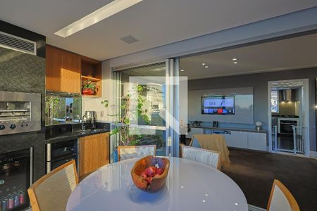 Apartamento à venda com 4 quartos, 124m² em Savassi, Belo Horizonte