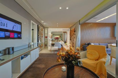 Apartamento à venda com 4 quartos, 124m² em Savassi, Belo Horizonte