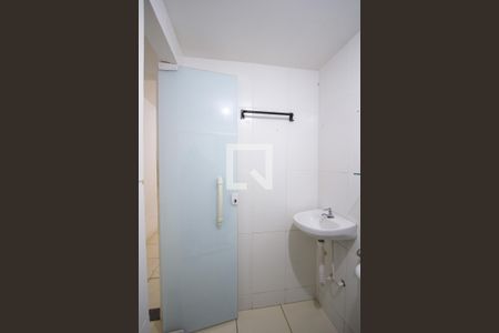 Banheiro de apartamento para alugar com 1 quarto, 145m² em Paraíso, São Gonçalo