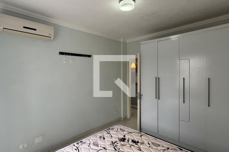 Quarto 1 de apartamento para alugar com 2 quartos, 50m² em Gonzaga, Santos