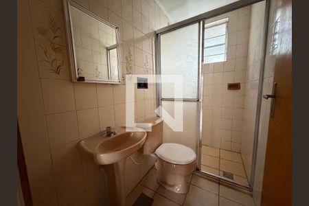 Banheiro 1 de apartamento à venda com 2 quartos, 56m² em Cavalhada, Porto Alegre