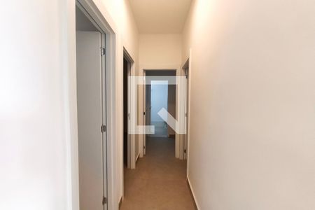 Corredor - Quartos de apartamento para alugar com 3 quartos, 77m² em Swiss Park, Campinas
