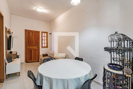 Sala de casa à venda com 4 quartos, 126m² em Jardim Patente, São Paulo