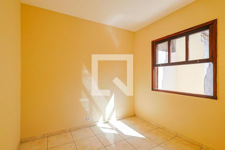 Quarto 2 de casa para alugar com 2 quartos, 100m² em Jardim Monte Kemel, São Paulo