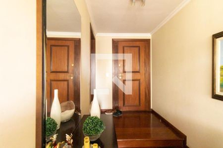 Hall de apartamento à venda com 4 quartos, 168m² em Centro, Curitiba