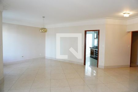 Sala de apartamento para alugar com 4 quartos, 156m² em Centro, Americana