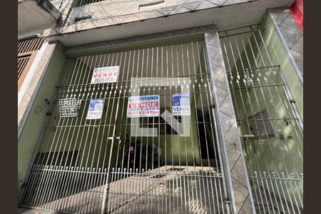 Fachada com Placa  de casa à venda com 5 quartos, 150m² em Cipava, Osasco