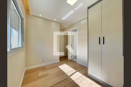 Quarto de apartamento para alugar com 2 quartos, 59m² em Votupoca, Barueri