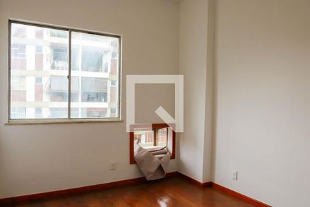 Quarto 1 de apartamento para alugar com 2 quartos, 70m² em Méier, Rio de Janeiro
