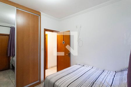 Suíte de casa de condomínio à venda com 2 quartos, 54m² em Jardim Leblon, Belo Horizonte