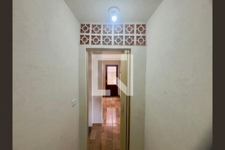 Corredor de casa à venda com 5 quartos, 155m² em Jardim Palmira, Guarulhos