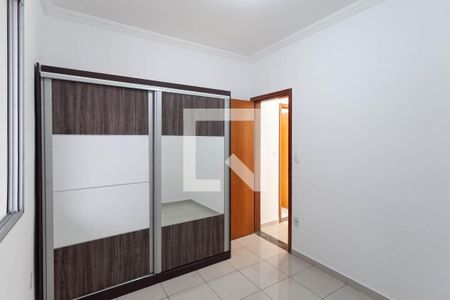 Quarto de apartamento para alugar com 2 quartos, 65m² em Ouro Preto, Belo Horizonte