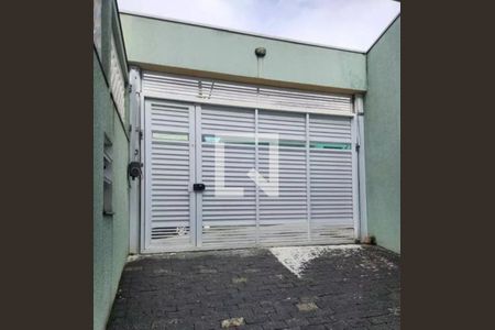 Entrada de apartamento à venda com 3 quartos, 72m² em Glória, Porto Alegre