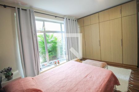 Casa à venda com 3 quartos, 190m² em Belenzinho, São Paulo