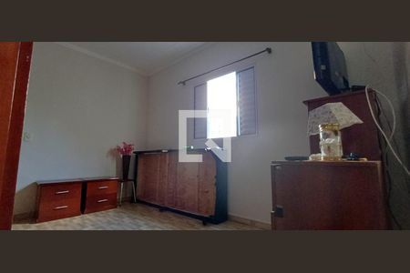 Quarto de casa à venda com 3 quartos, 80m² em Vila Elze, São Paulo