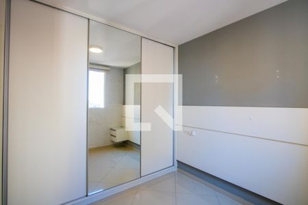 Quarto 1 de apartamento para alugar com 2 quartos, 55m² em Jardim do Estádio, Santo André