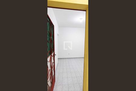 Studio de kitnet/studio para alugar com 1 quarto, 30m² em Inhoaíba, Rio de Janeiro