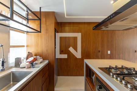 Cozinha de apartamento para alugar com 3 quartos, 85m² em Itaim Bibi, São Paulo
