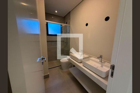 Casa à venda com 3 quartos, 195m² em Vila Embare, Valinhos