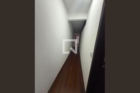 Corredor de casa para alugar com 3 quartos, 150m² em Cidade São Francisco, São Paulo