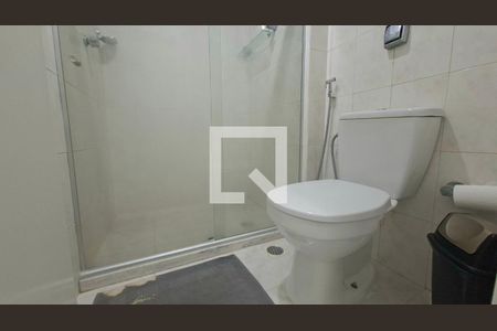 Banheiro de apartamento para alugar com 1 quarto, 50m² em Pituba, Salvador