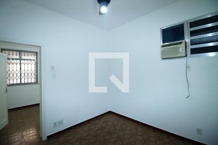 Quarto 2 de casa para alugar com 2 quartos, 77m² em Penha, Rio de Janeiro