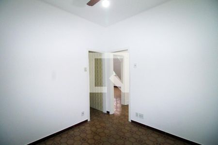 Quarto 2 de casa para alugar com 2 quartos, 77m² em Penha, Rio de Janeiro