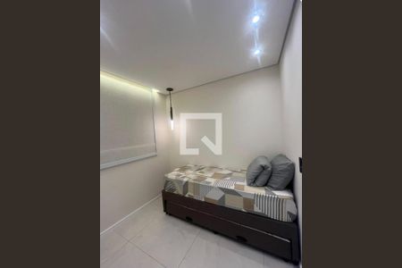 Quarto de apartamento para alugar com 2 quartos, 100m² em Butantã, São Paulo
