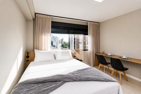 Quarto de kitnet/studio para alugar com 1 quarto, 24m² em Boa Vista, Porto Alegre