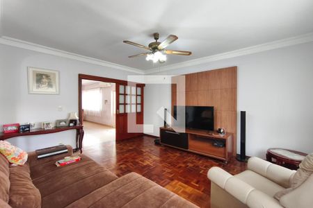 Sala de TV de casa para alugar com 4 quartos, 250m² em Jardim das Bandeiras, Campinas