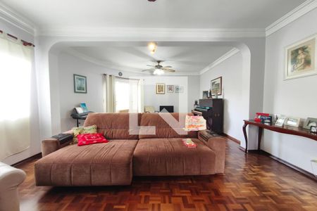 Sala de TV de casa para alugar com 4 quartos, 250m² em Jardim das Bandeiras, Campinas