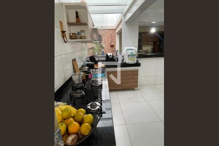 Cozinha de casa para alugar com 5 quartos, 210m² em Minas Caixa, Belo Horizonte