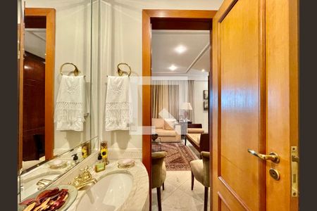 Apartamento à venda com 4 quartos, 242m² em Anchieta, Belo Horizonte