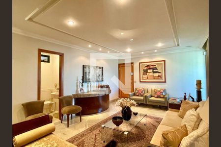 Apartamento à venda com 4 quartos, 242m² em Anchieta, Belo Horizonte