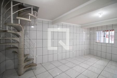 SALA E COZINHA de casa para alugar com 2 quartos, 55m² em Jardim Peri, São Paulo