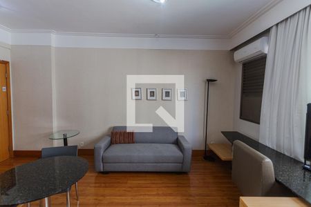 Sala/Quarto de kitnet/studio à venda com 1 quarto, 32m² em Lourdes, Belo Horizonte