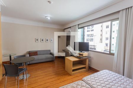 Sala/Quarto de kitnet/studio à venda com 1 quarto, 32m² em Lourdes, Belo Horizonte