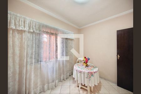 Quarto 1 de casa à venda com 4 quartos, 250m² em Vila Sabrina, São Paulo