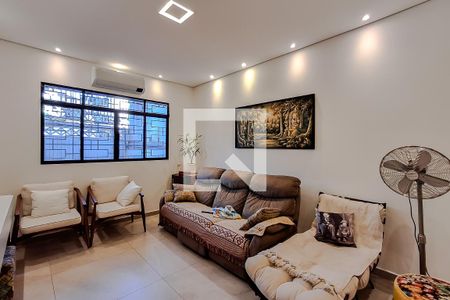 Sala de casa para alugar com 4 quartos, 180m² em Ipiranga, São Paulo