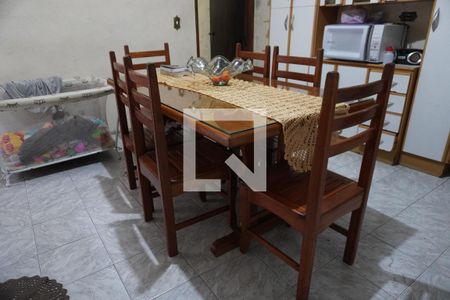 Sala de jantar de casa de condomínio à venda com 5 quartos, 250m² em Cidade Líder, São Paulo
